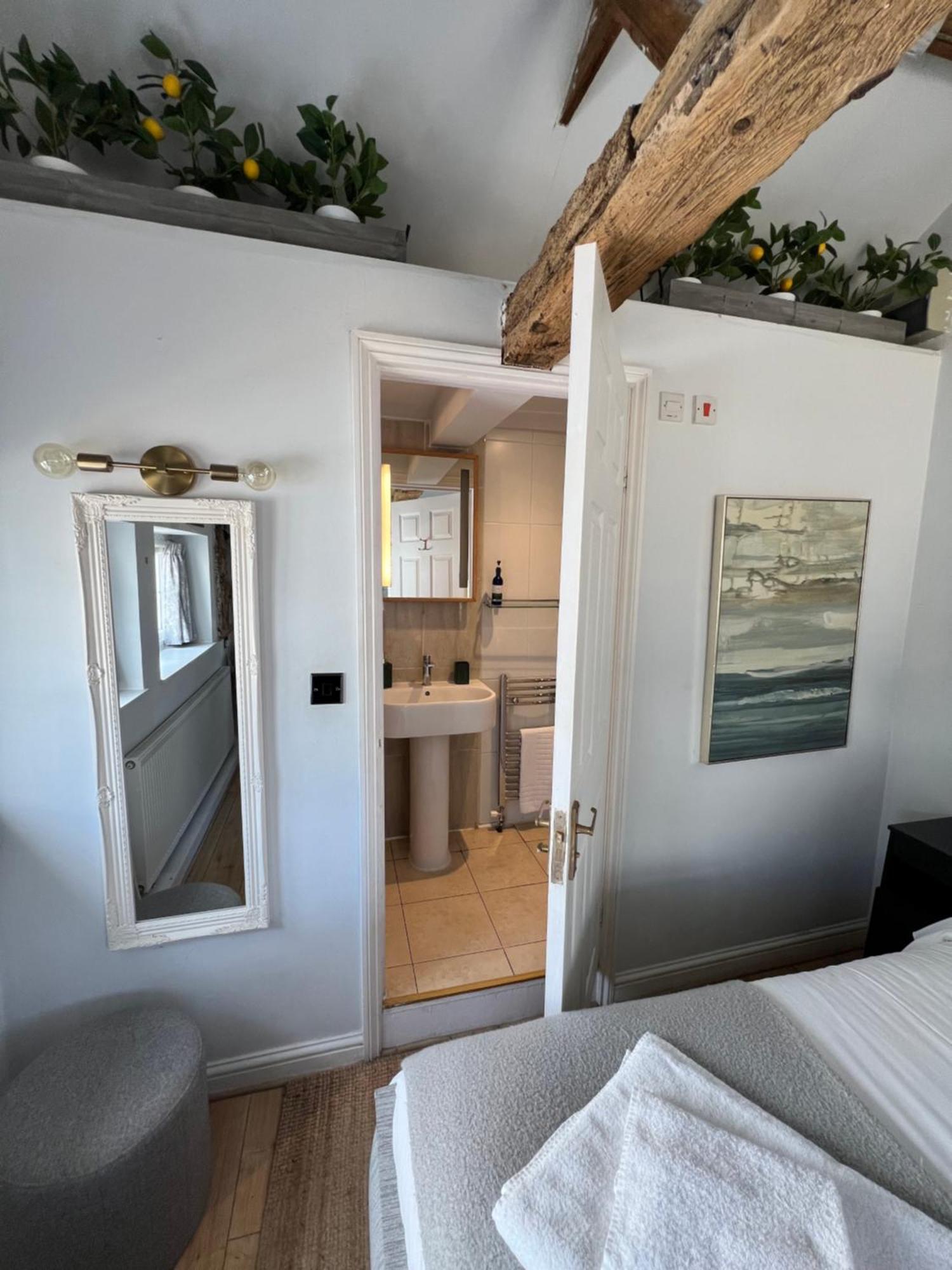 Pear & Olive Cottage Hildersham Екстер'єр фото
