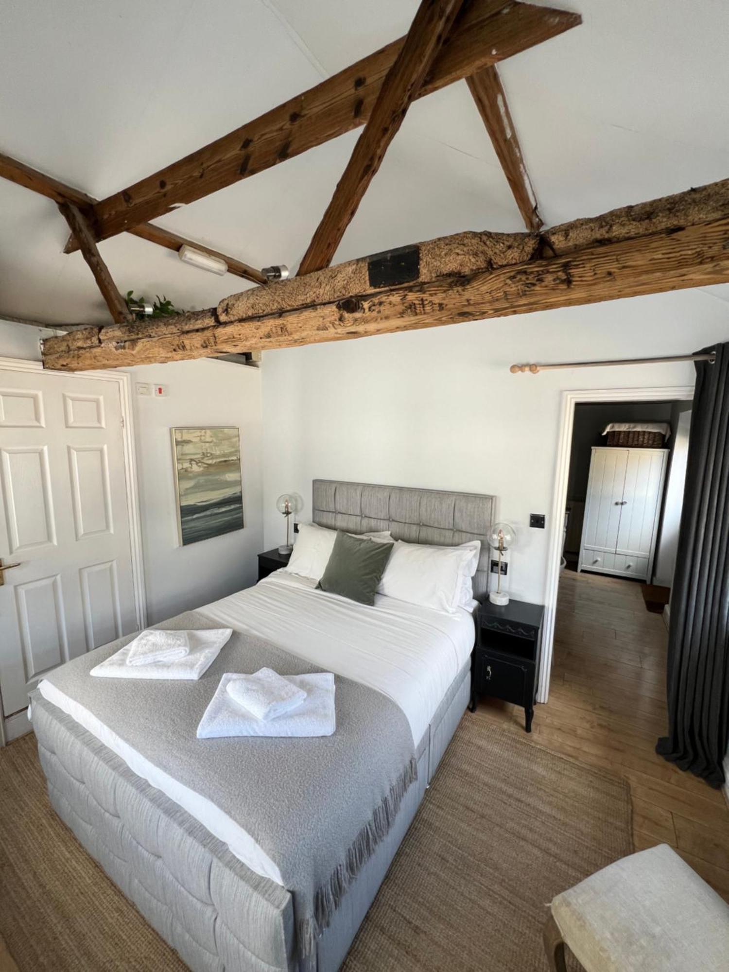 Pear & Olive Cottage Hildersham Екстер'єр фото